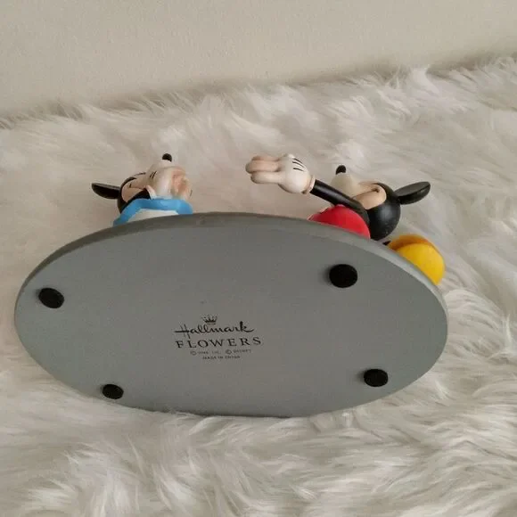 New Rare Hallmark flowers Disney Mickey & Minnie Mouse limited Edition figurine - Picture 4 of 5